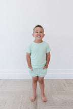(SOLID, ribbed) Lion Around - Pocket Short Set