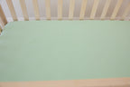 (SOLID, ribbed) Lion Around - Crib Sheet